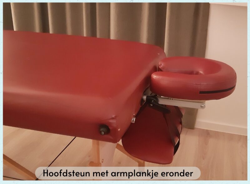 hoofdsteun massagetafel met armplankje eronder